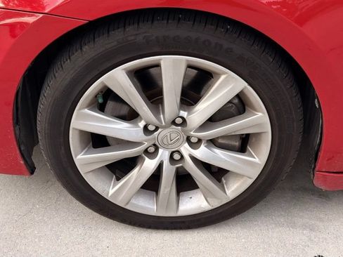 Used 2016 Lexus IS 200t RWD image 11