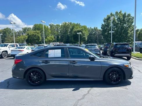 Used 2024 Honda Civic Sport image 5