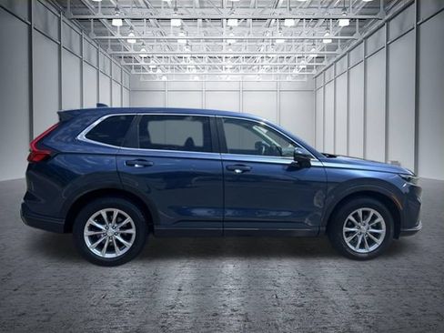 Used 2023 Honda CR-V EX image 9