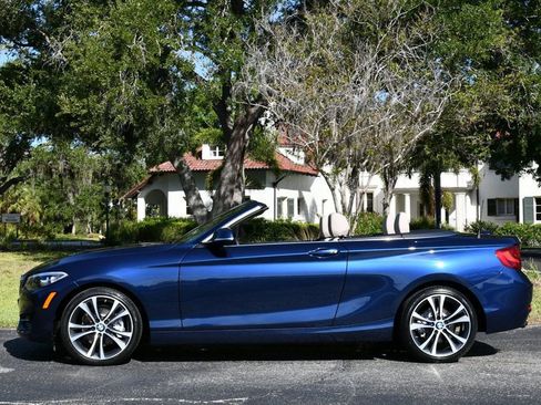 Used 2017 BMW 230i xDrive Convertible AWD/4WD image 30