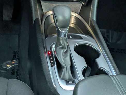 Used 2023 Chevrolet Malibu LT image 20