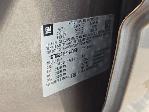 Used 2015 GMC Canyon SLT w/ Driver Alert Package RWD image 28