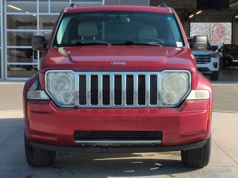 Used 2010 Jeep Liberty Limited w/ Comfort/Convenience Group image 6