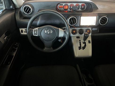 Used 2008 Scion xB image 13