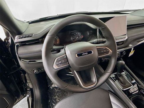 New 2026 Jeep Compass Latitude AWD/4WD image 5