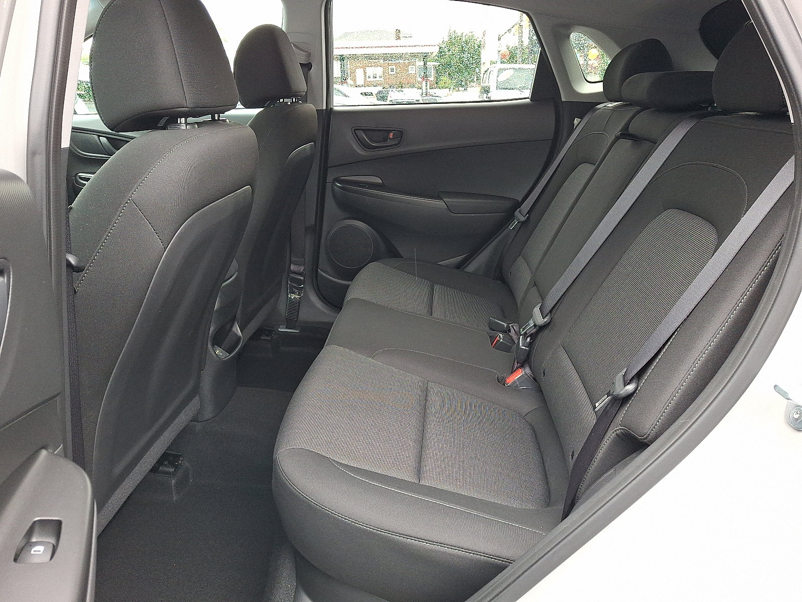Used 2023 Hyundai Kona SEL w/ Cargo Package AWD/4WD image 11