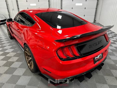 Used 2016 Ford Mustang Shelby GT350 w/ Track Package image 10