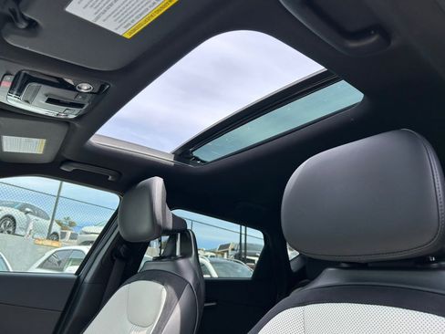 Used 2024 Kia EV6 GT-Line w/ GT-Line White Seat Package image 18