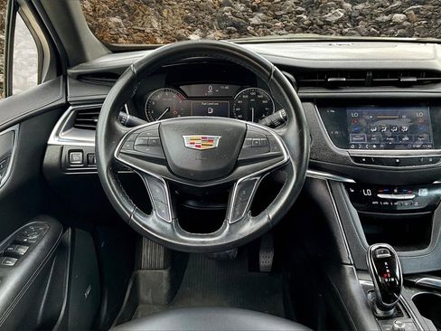 Used 2020 Cadillac XT5 Luxury w/ LPO, Floor Liner Package image 5