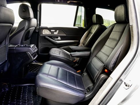Used 2023 Mercedes-Benz GLS 580 4MATIC image 38
