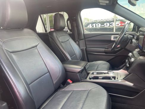 Used 2020 Ford Explorer Limited AWD/4WD image 31