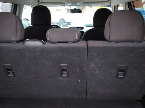 Used 2016 Kia Soul FWD image 9