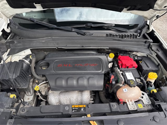 Used 2021 Jeep Renegade Latitude AWD/4WD image 27