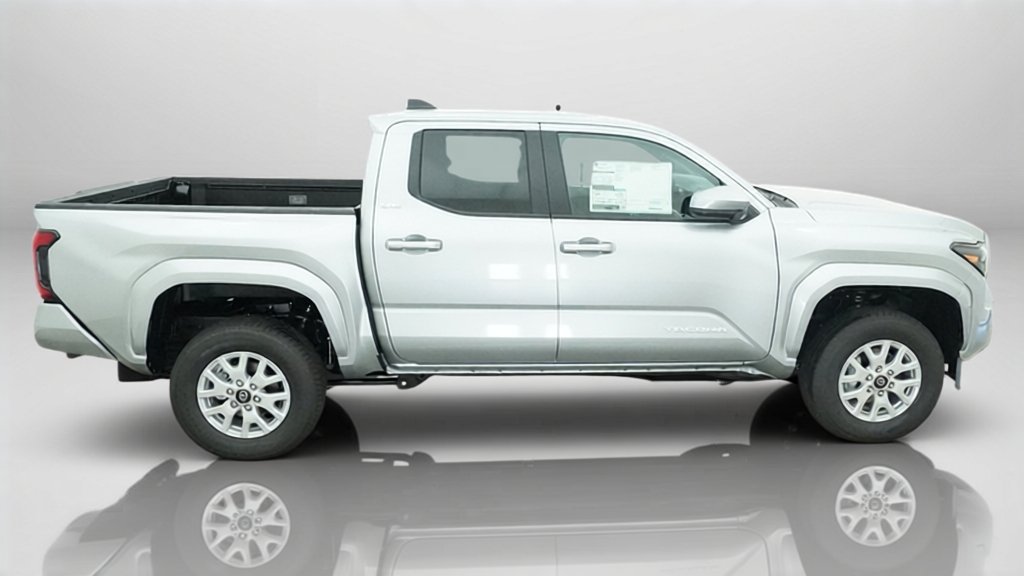 New 2026 Toyota Tacoma SR5 RWD image 7
