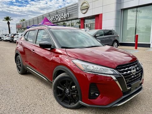 Certified 2024 Nissan Kicks SR image 1