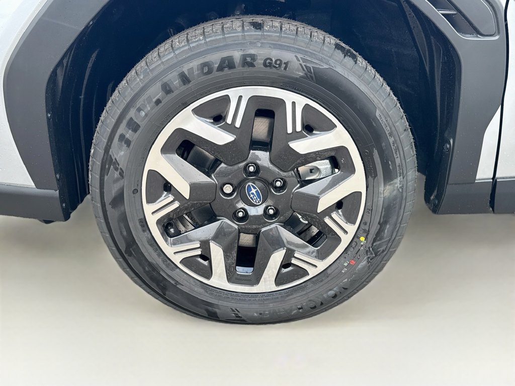 Used 2026 Subaru Forester Premium AWD/4WD image 41