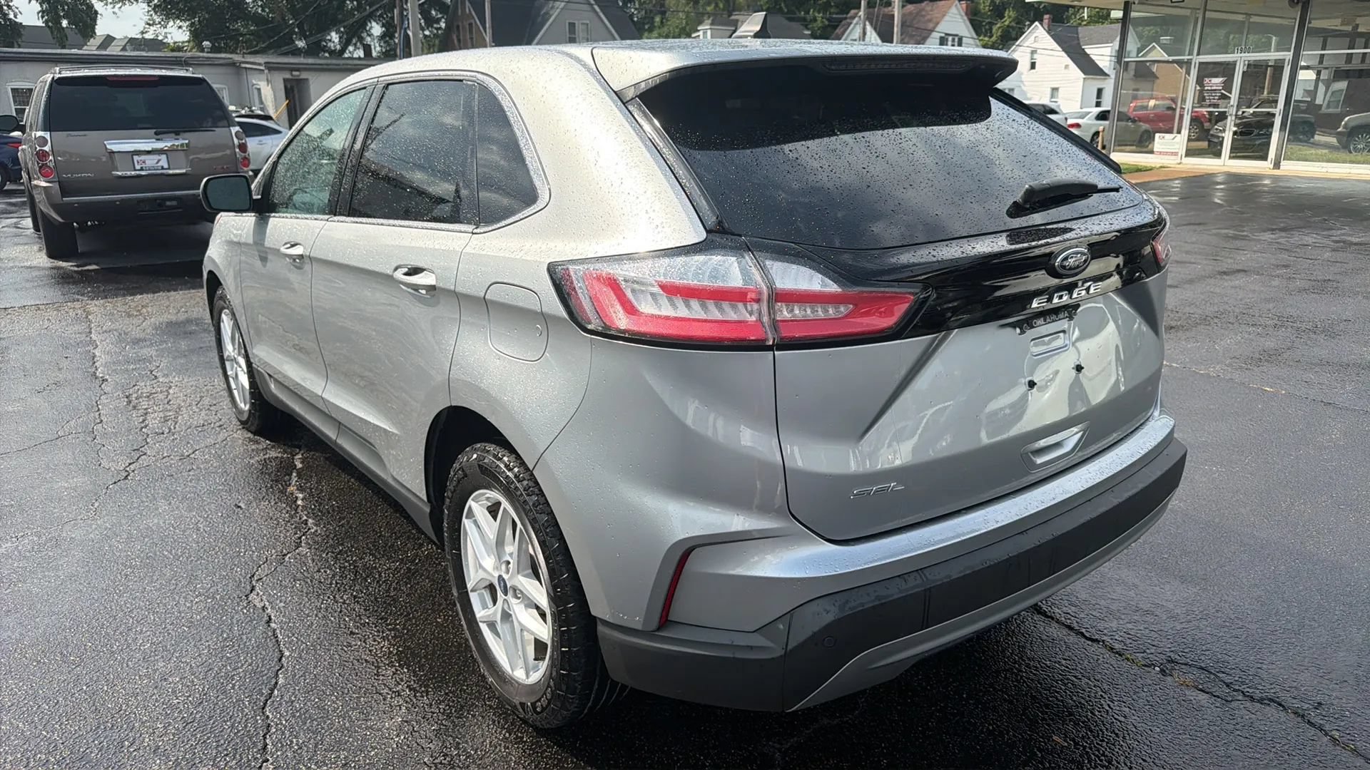 Used 2021 Ford Edge SEL FWD image 7