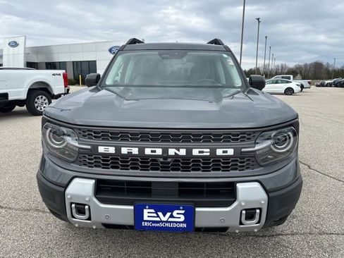 Used 2025 Ford Bronco Sport Badlands AWD/4WD image 8