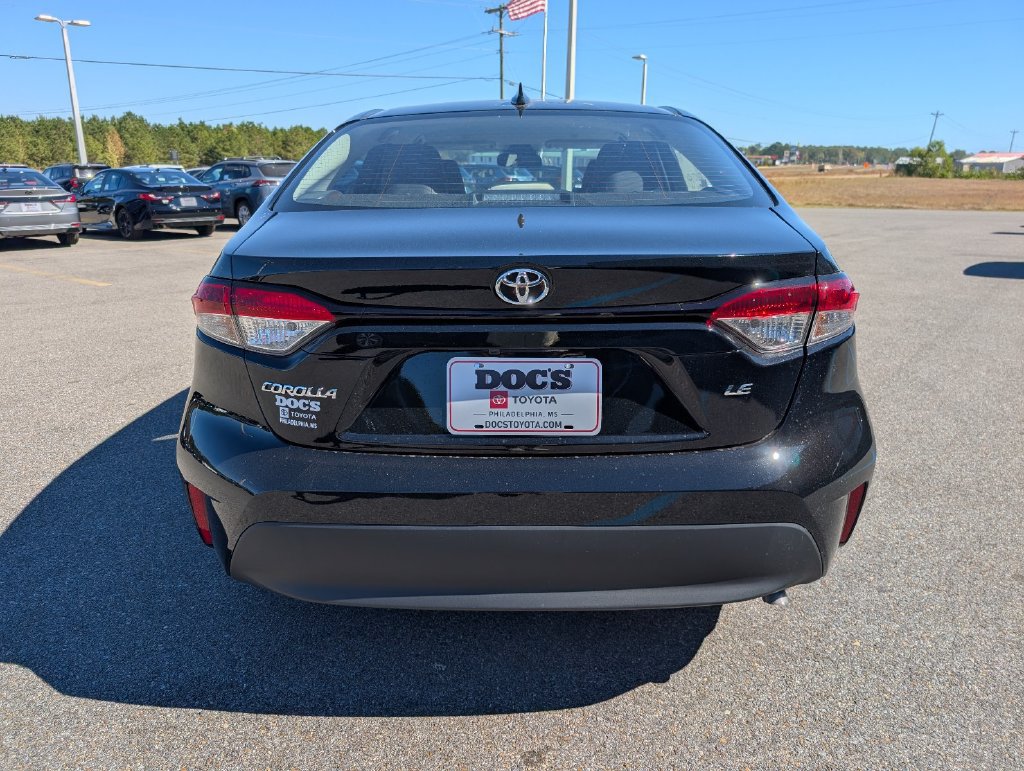 New 2027 Toyota Corolla LE FWD image 4