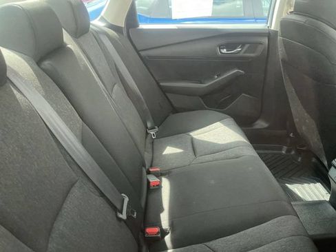 Used 2025 Honda Accord LX image 9
