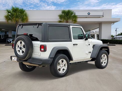 Used 2023 Jeep Wrangler Sport S image 4