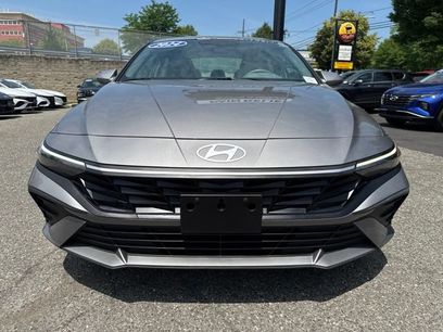 Used 2024 Hyundai Elantra SEL