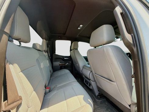 Used 2020 GMC Sierra 1500 SLE w/ SLE Value Package RWD image 31