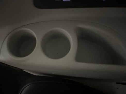 Used 2020 Chrysler Pacifica Limited FWD image 53