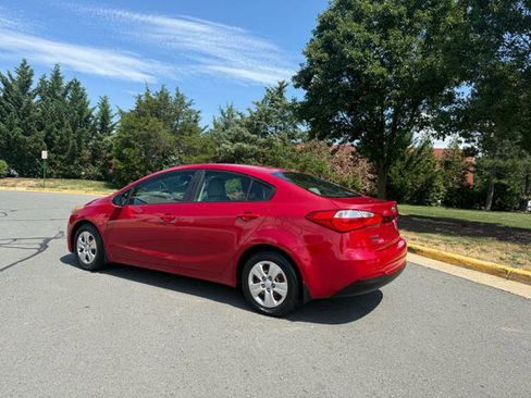 Used 2015 Kia Forte LX w/ Popular Package image 3