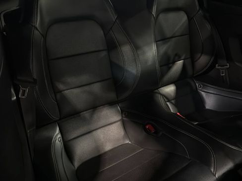 Used 2019 Ford Mustang GT Premium w/ Equipment Group 401A RWD image 13