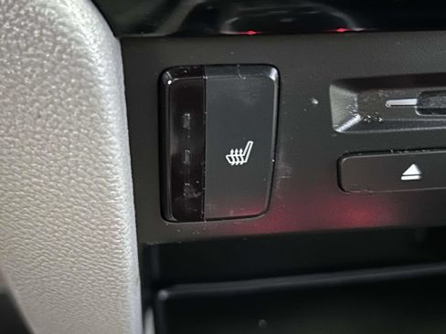 Used 2022 Honda Pilot Touring image 25