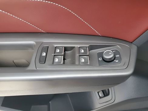 Used 2023 Volkswagen Atlas Cross Sport SEL Premium R-Line image 28