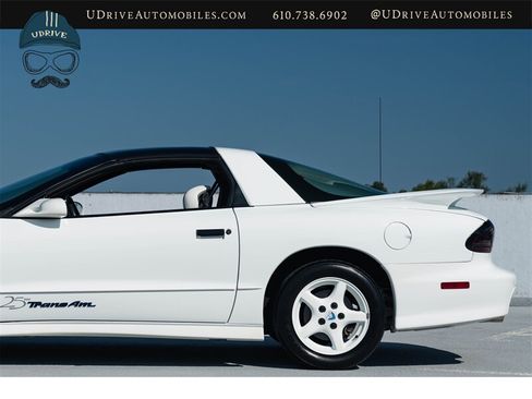 Used 1994 Pontiac Firebird Coupe RWD image 40