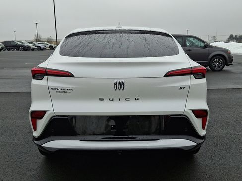 Certified 2024 Buick Envista Sport Touring w/ Convenience I Package image 5