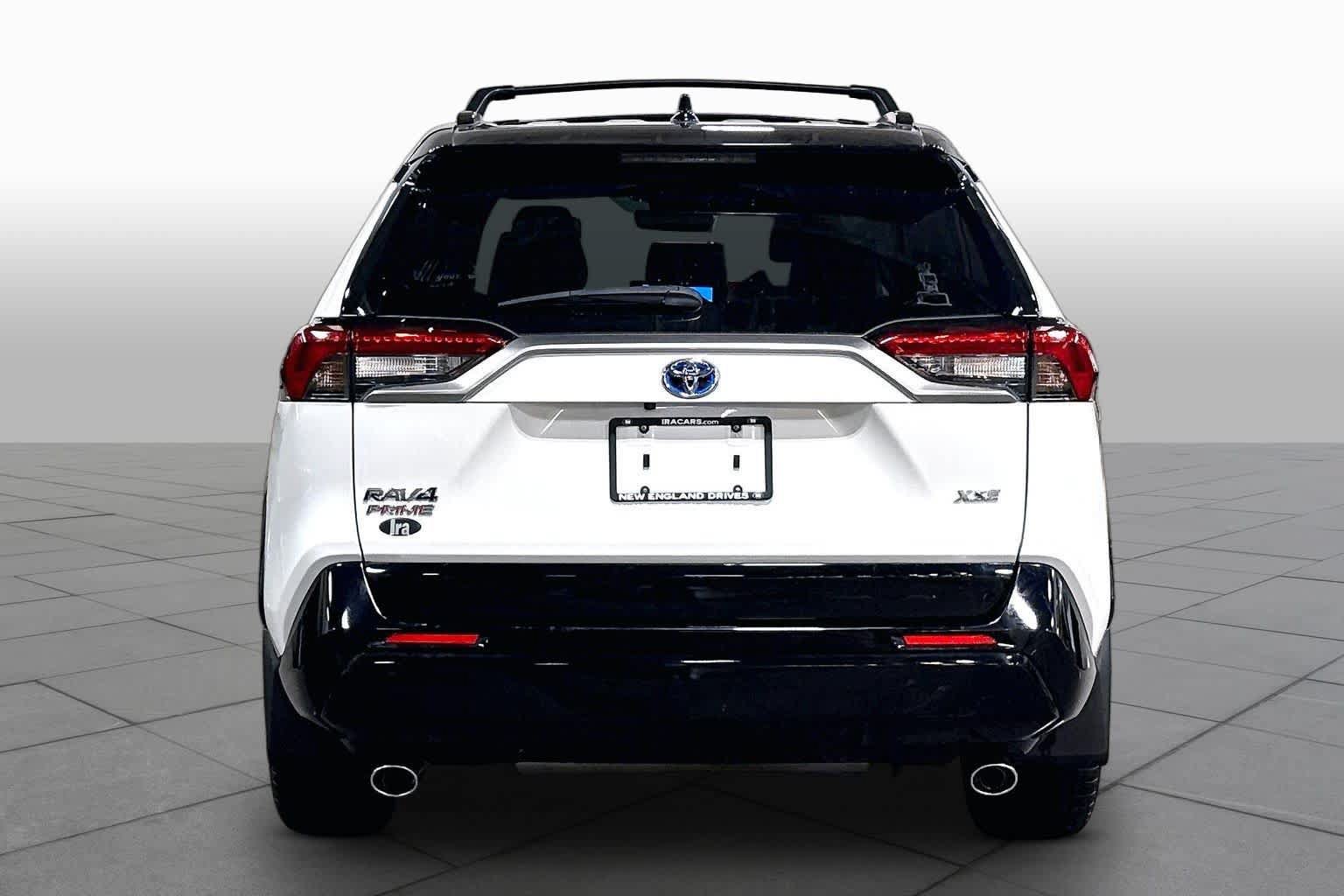 Used 2024 Toyota RAV4 XSE w/ Weather Package AWD/4WD image 5
