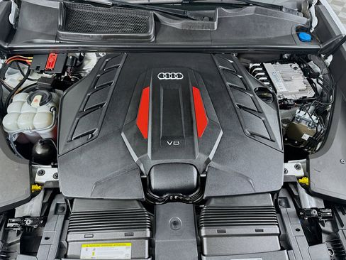 Used 2021 Audi SQ8 Premium Plus w/ Driver Assistance Package AWD/4WD image 34