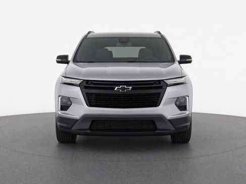 Used 2023 Chevrolet Traverse LT w/ Midnight/Sport Edition FWD image 6