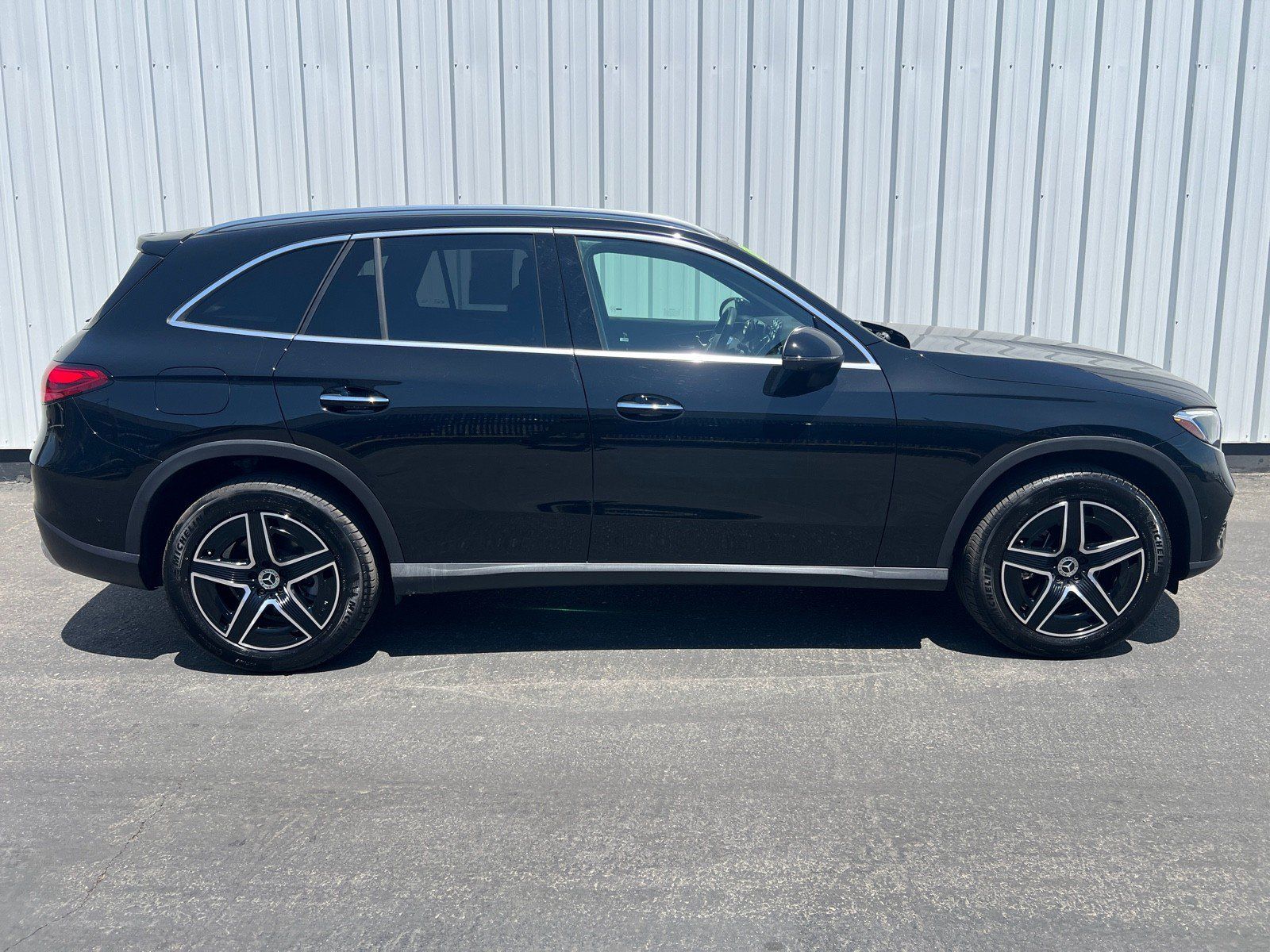Used 2026 Mercedes-Benz GLC 300 4MATIC image 7