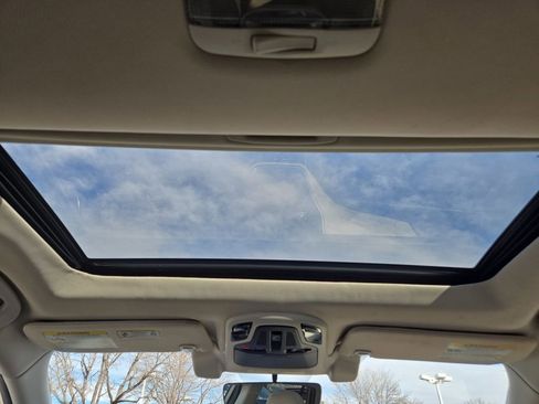 Used 2022 Subaru Outback Premium w/ Popular Package #1 image 18