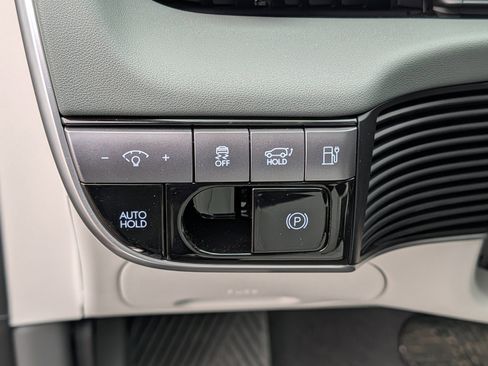 New 2026 Hyundai Ioniq 5 Limited image 11