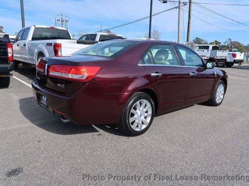 Used 2011 Lincoln MKZ Lincoln MKZ image 5