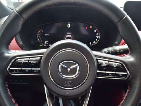 Used 2025 MAZDA CX-70 3.3 Turbo w/ Premium Plus Pkg AWD/4WD image 12