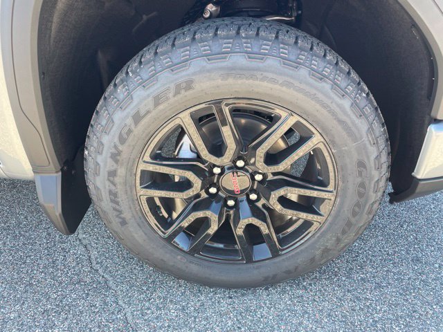New 2026 GMC Sierra 1500 Elevation w/ X31 Off-Road Package AWD/4WD image 9