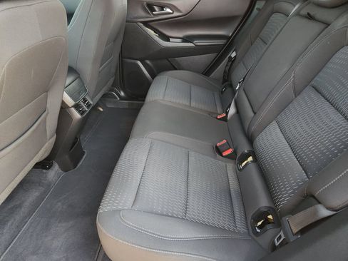 Used 2025 Chevrolet Equinox LT AWD/4WD image 30