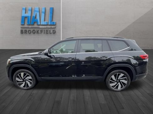 Certified 2024 Volkswagen Atlas SE AWD/4WD image 3