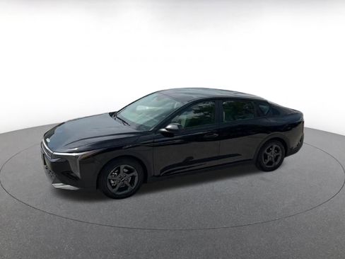 Used 2025 Kia K4 FWD image 8