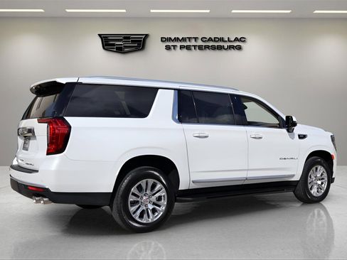 Used 2024 GMC Yukon XL Denali image 5
