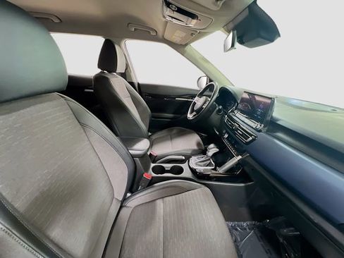 Certified 2022 Kia Seltos S image 28