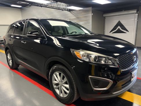 Used 2016 Kia Sorento LX FWD image 6