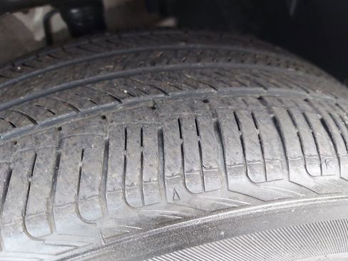 Used 2023 INFINITI QX60 Luxe w/ Cargo Package image 32